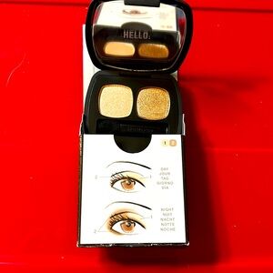 Bare Minerals  eyeshadow duo 2.0
Mixologist/ Cognac